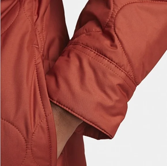 NWT Nike Quilted Jacket - Picture 5 of 14